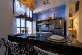 TRENDY LOFT CON VISTA SOBRE LA CIUDAD AMURALLADA